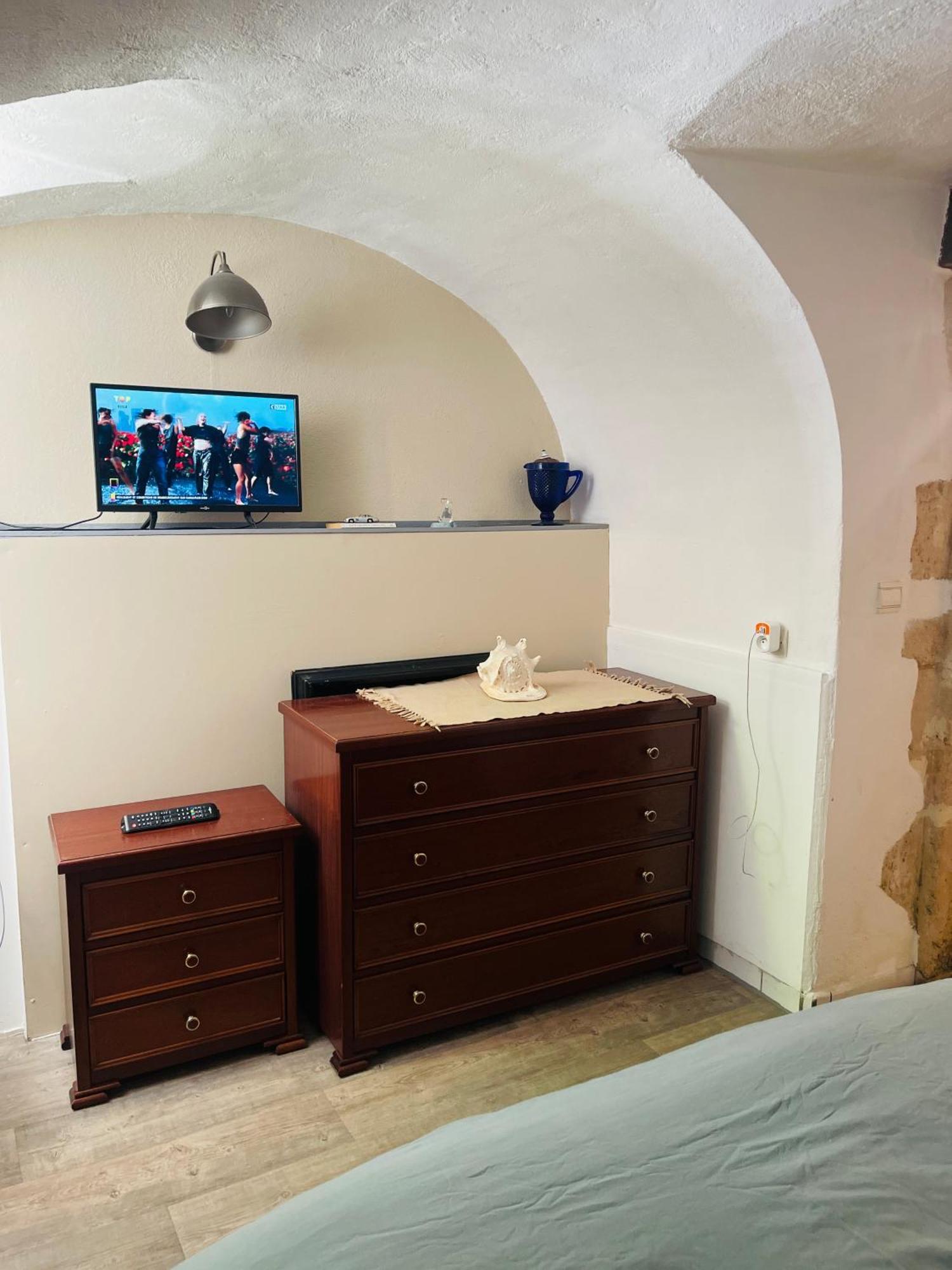 Rent Big Room With Breakfast Free In Old City Nancy Exteriér fotografie