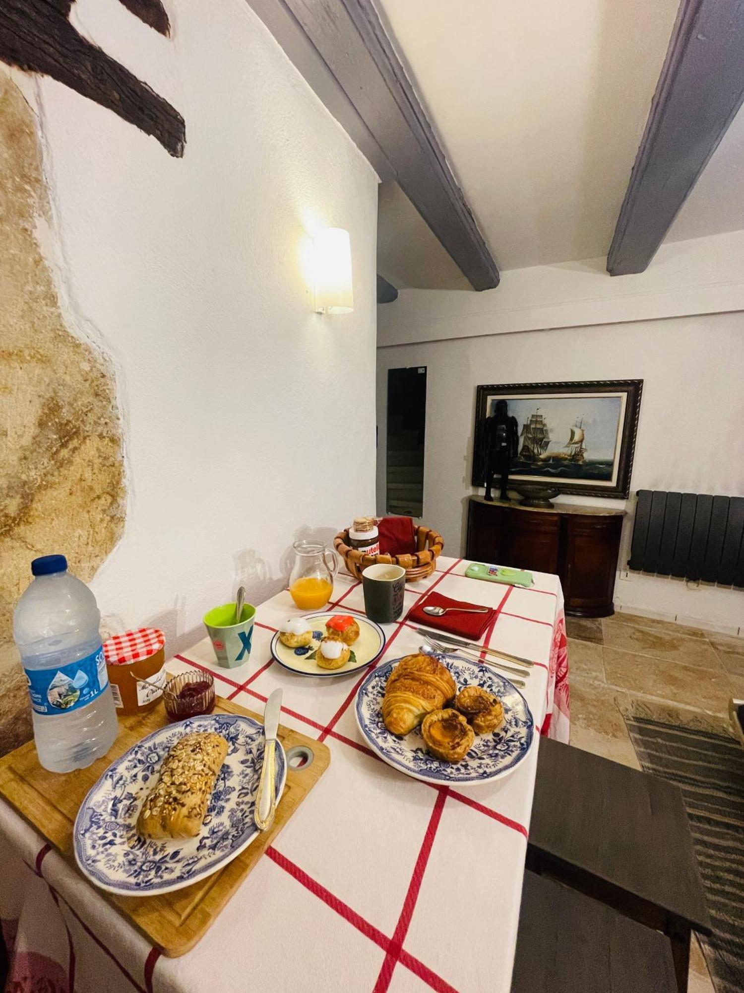Rent Big Room With Breakfast Free In Old City Nancy Exteriér fotografie